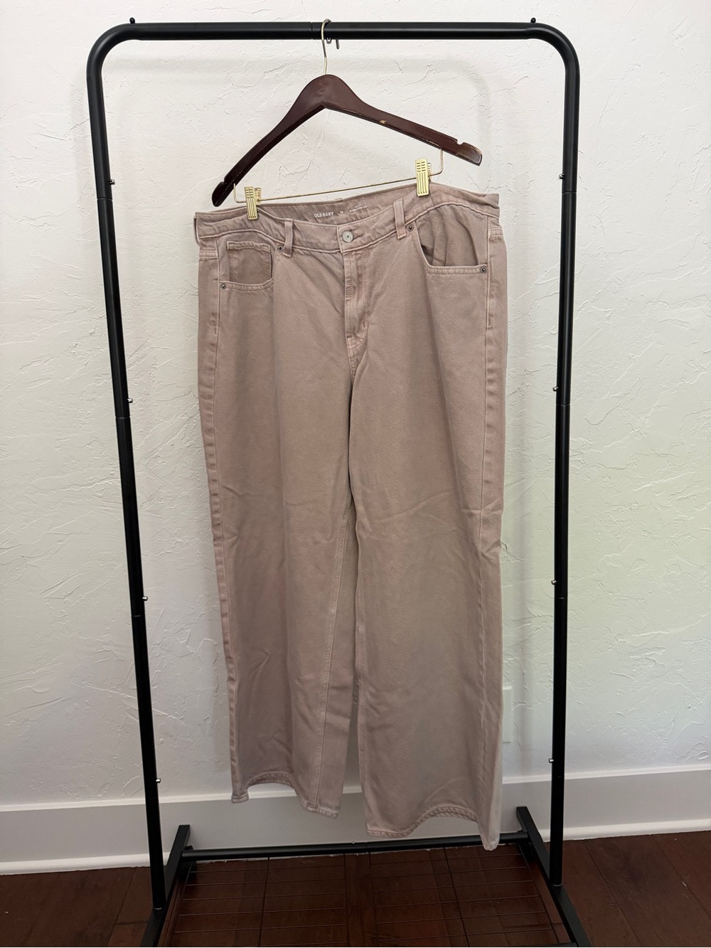 Women’s Old Navy Wide Leg Jeans in Light Rose/Taupe